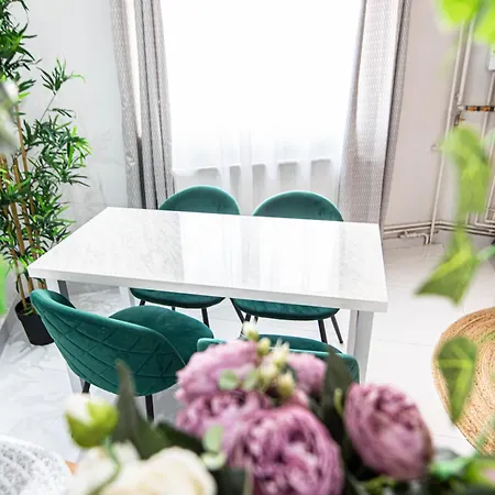 Апартаменты Near The Park Two Бухарест